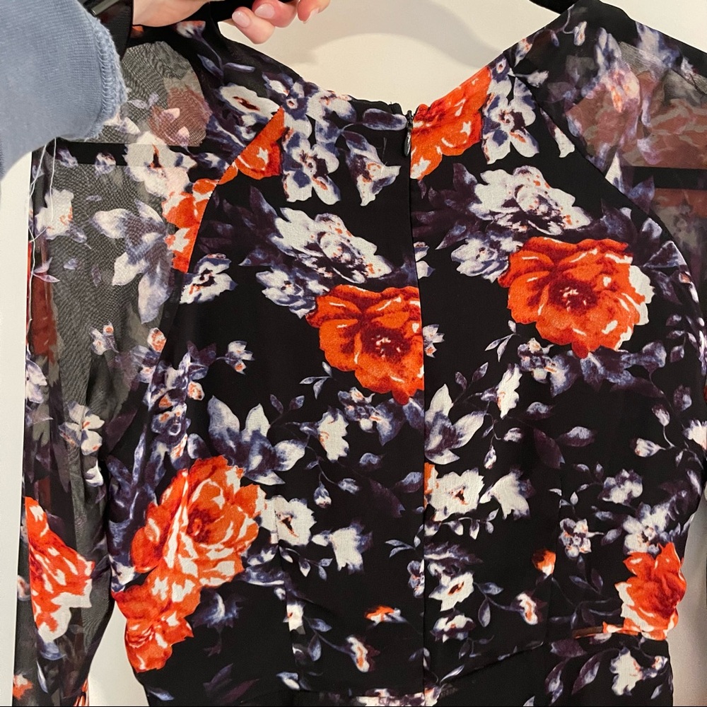 Floral romper - Picture 2 of 4